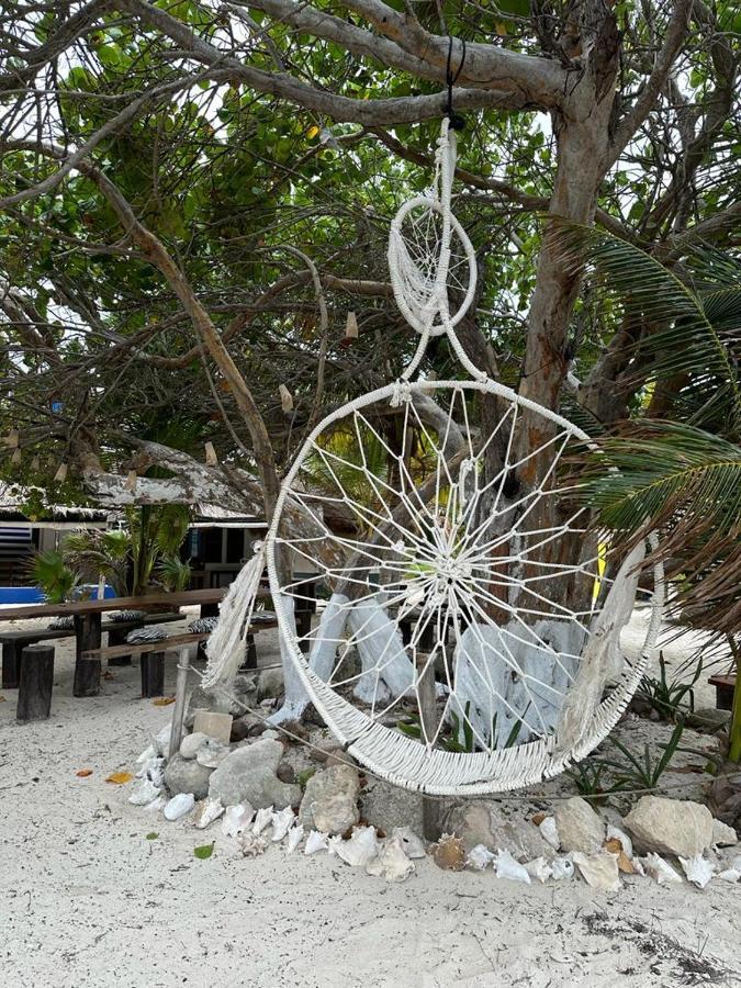Ecological Hotel Maya Luna Mahahual Esterno foto
