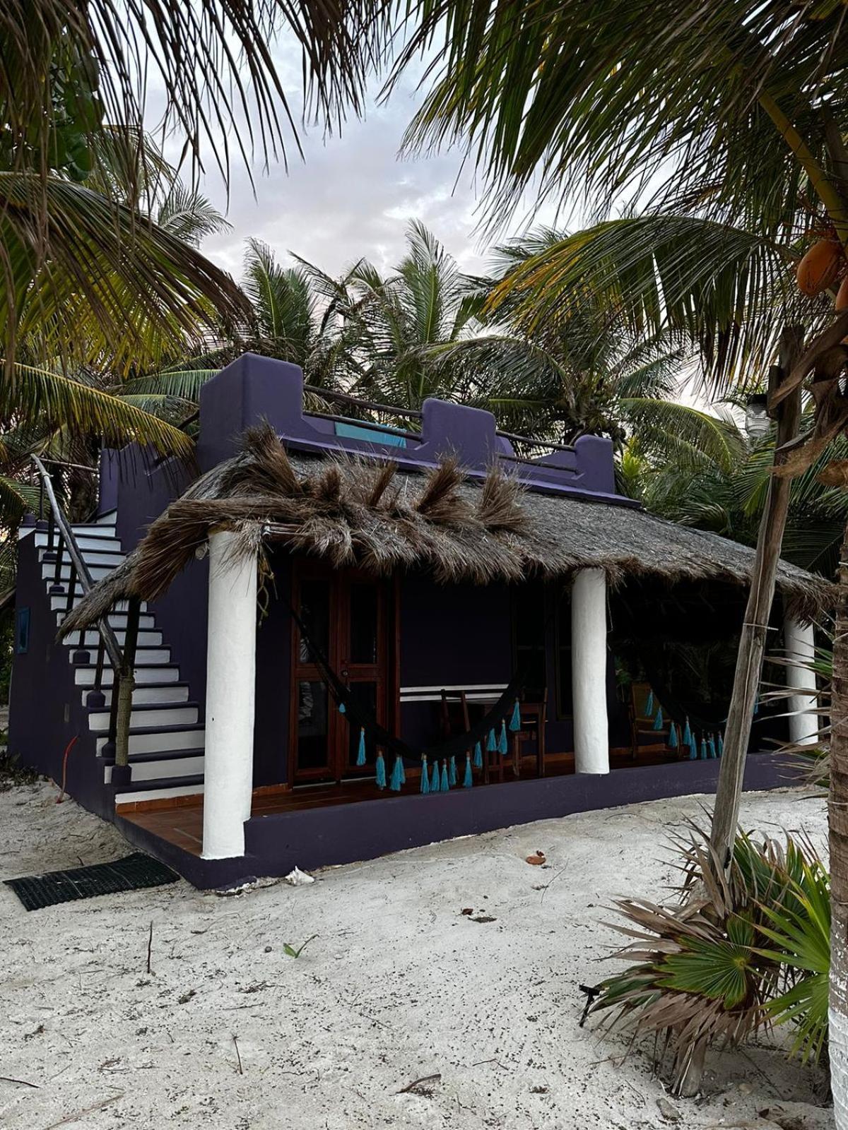 Ecological Hotel Maya Luna Mahahual Esterno foto