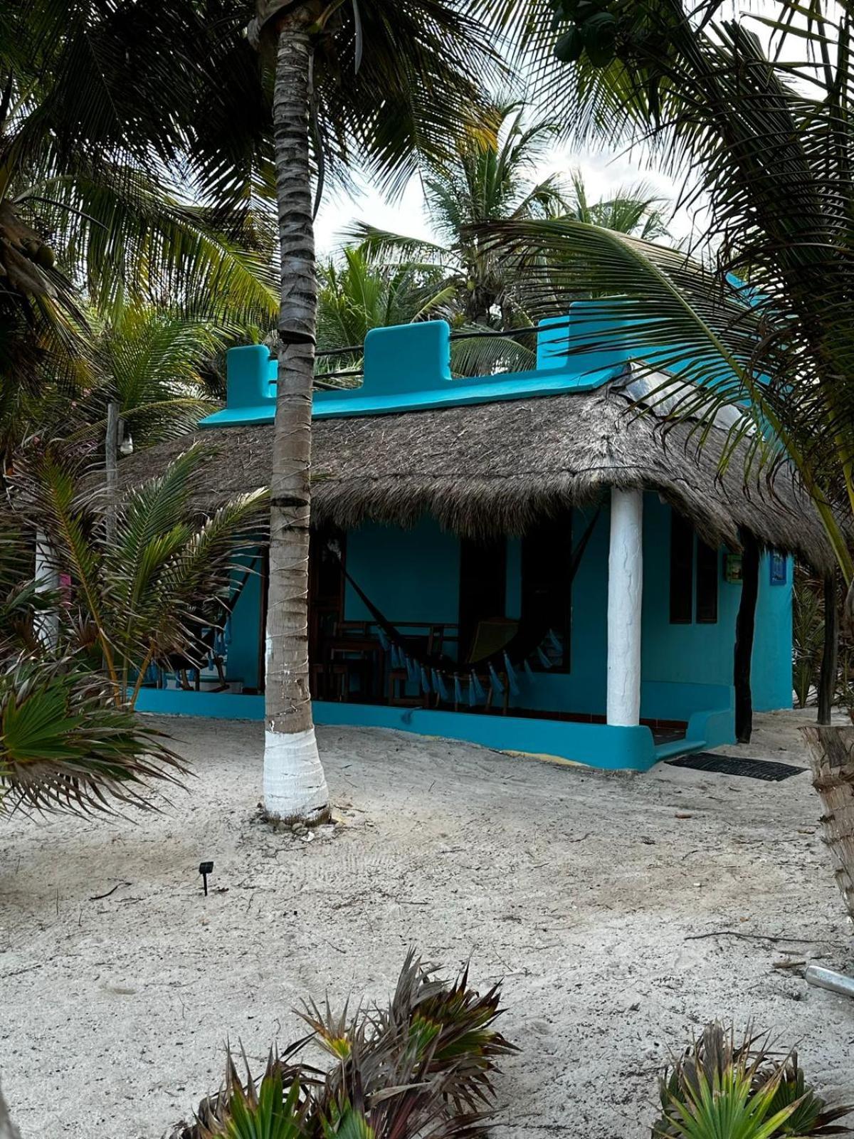 Ecological Hotel Maya Luna Mahahual Esterno foto